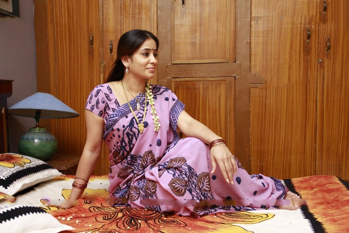 tamil tv serial actress jaya lakshmi navel